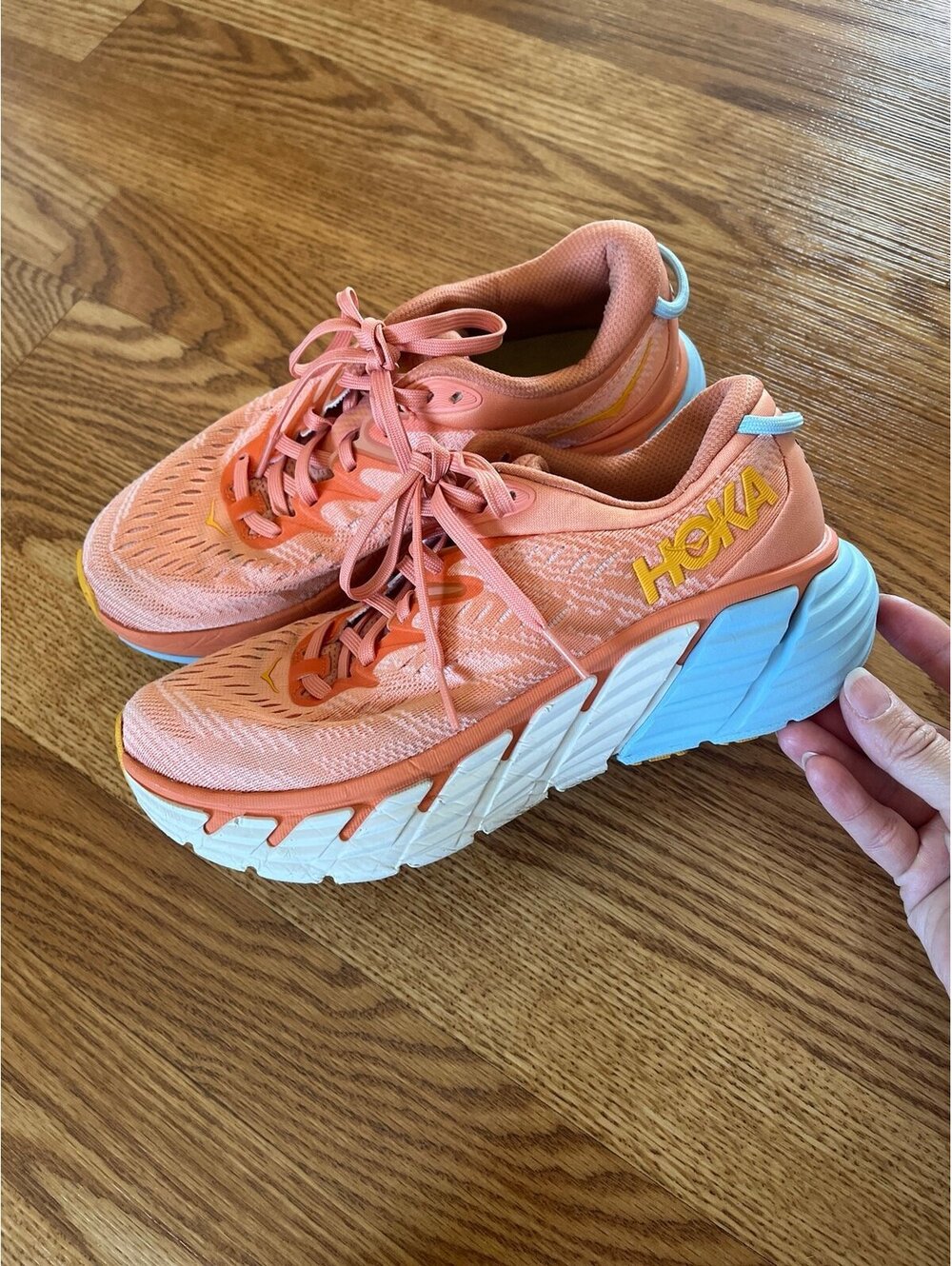 Hoka Women's Gaviota 4 running shoes Coral. Size 6.5